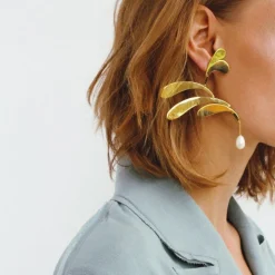 Anissa Kermiche Des Boucles D'Oreilles<Boucle D'Oreille Mobile Dore