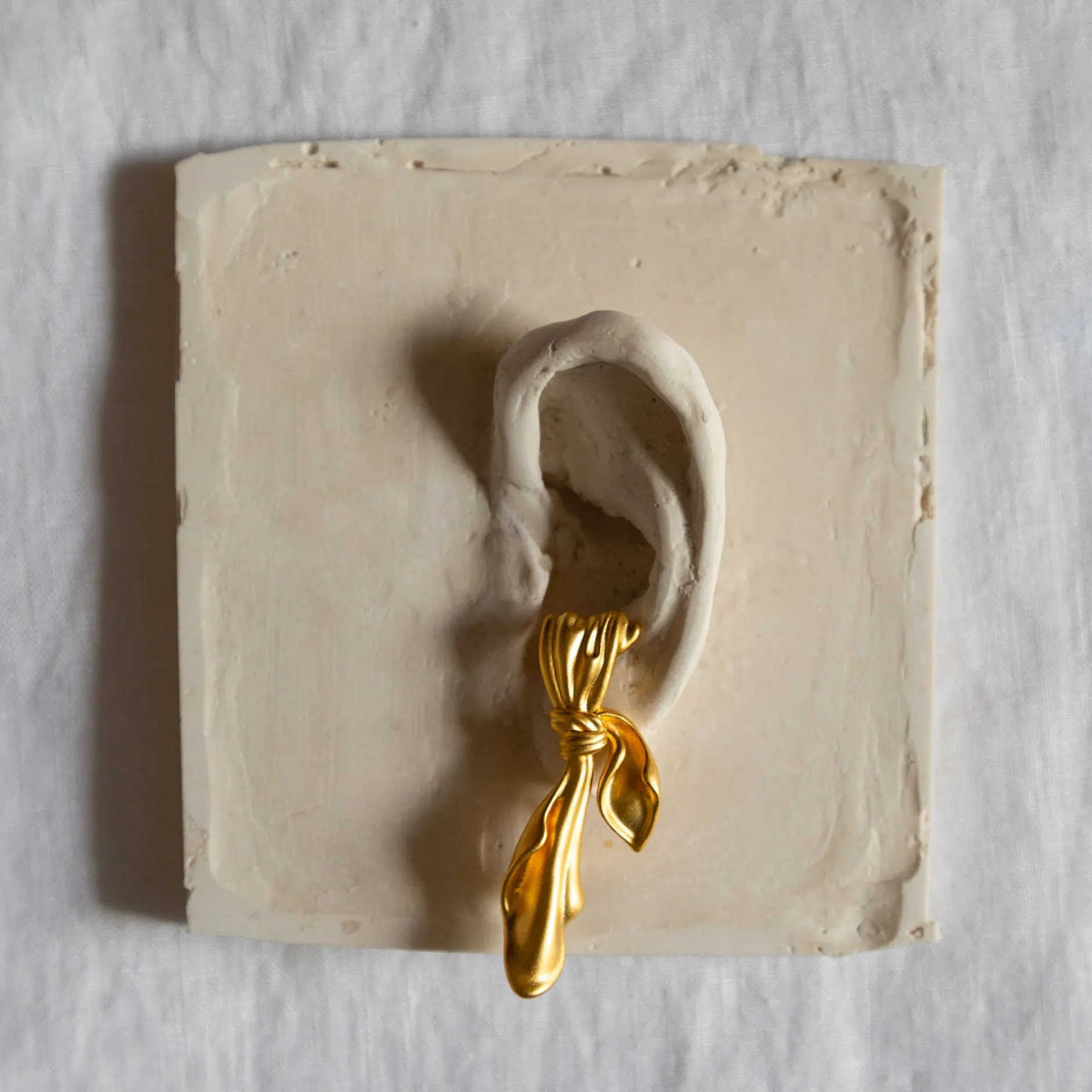 Anissa Kermiche Des Boucles D'Oreilles<Boucles D'Oreilles En Tissu Dore (Or)
