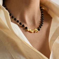 Anissa Kermiche Colliers<Collier Les Mains
